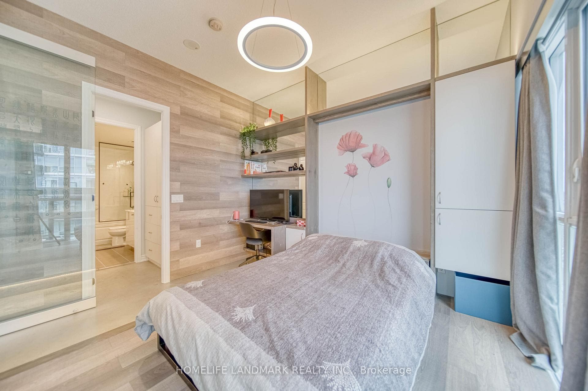 39 Annie Craig Drive Unit PH14 photo 18
