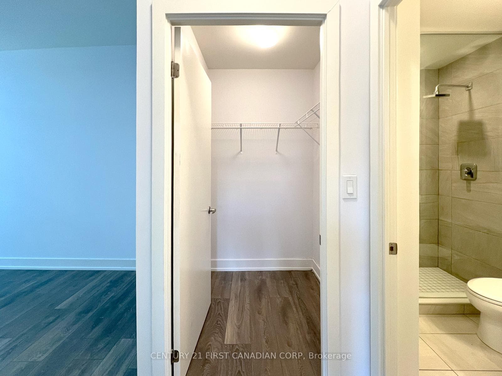 180 Fairview Mall Drive Unit 107 photo 20