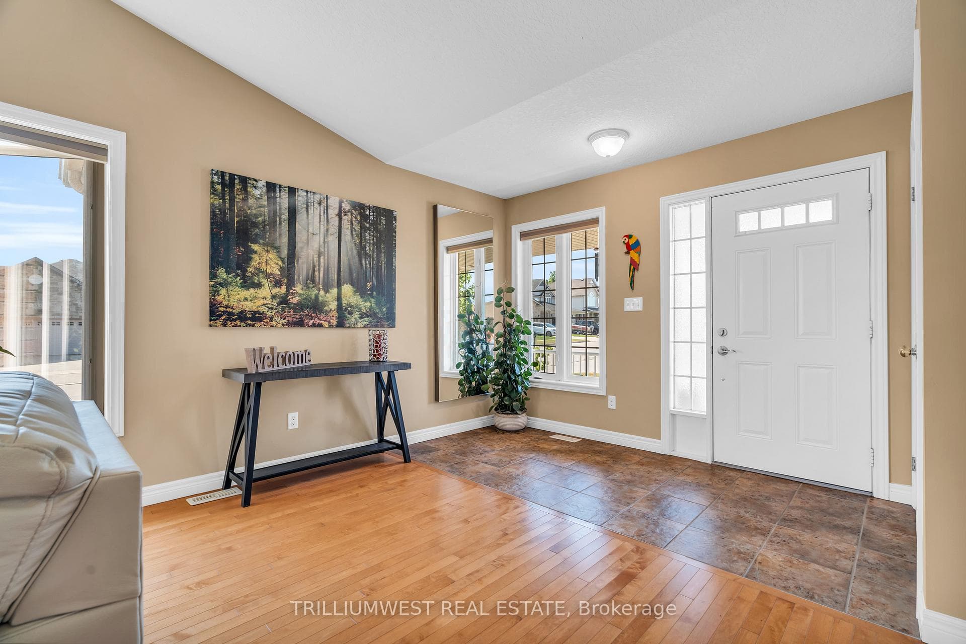 53 Bowen Drive photo 5