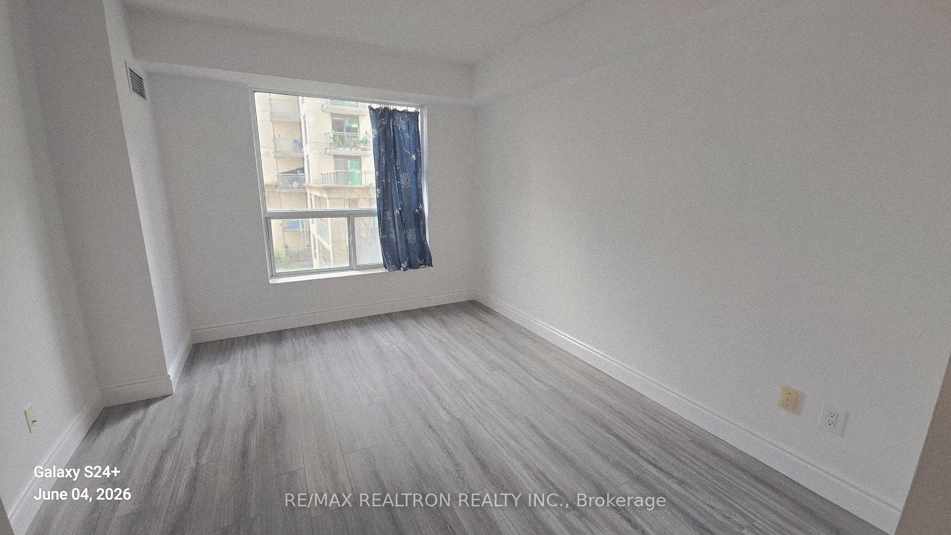 188 Doris Avenue Unit 501 photo 14