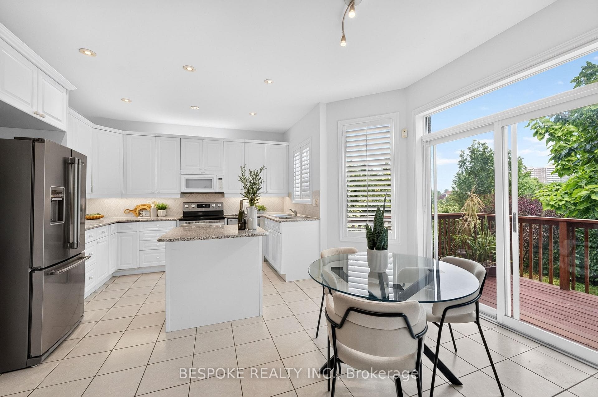 57 Timbercreek Court photo 10