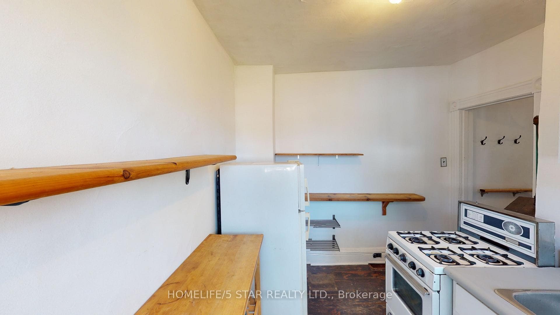 39 Humbert Street Unit Apt 2 photo 4