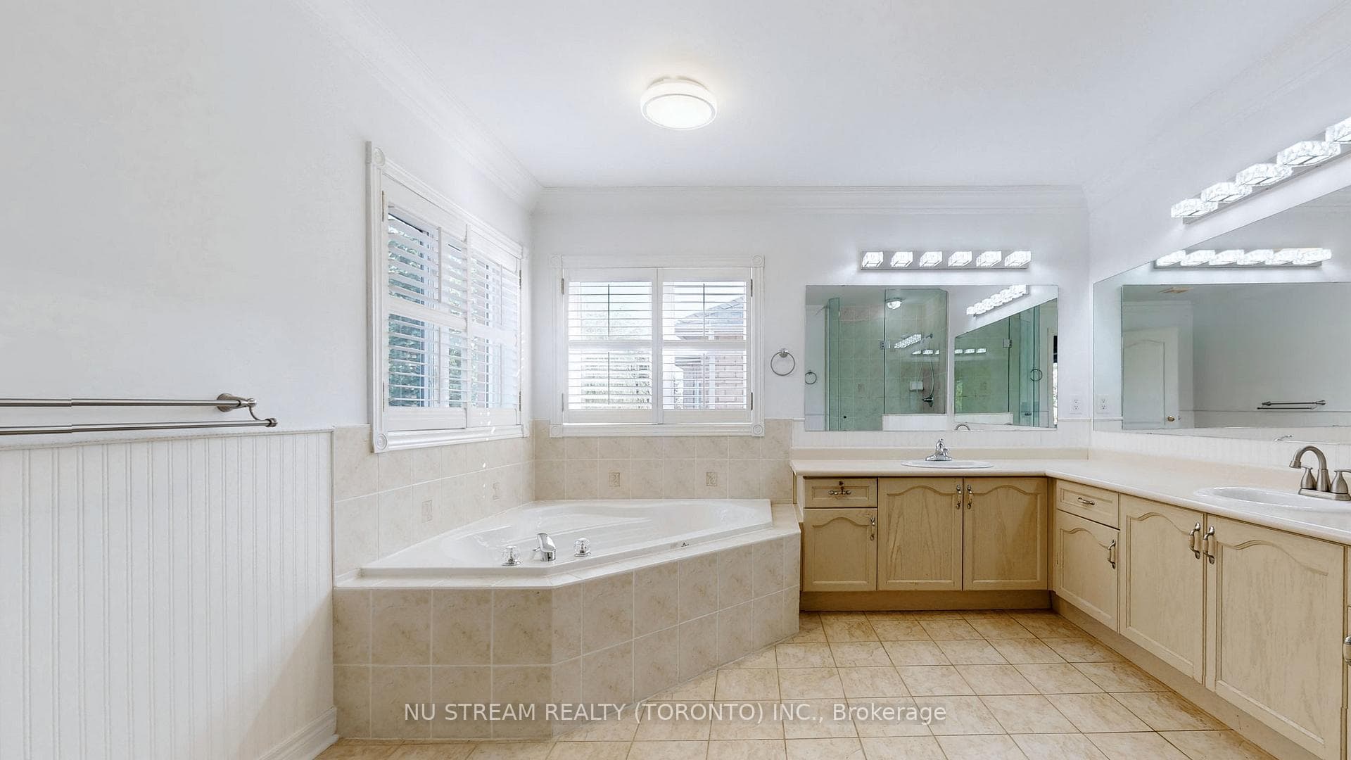 24 Marble Bridge Drive photo 23