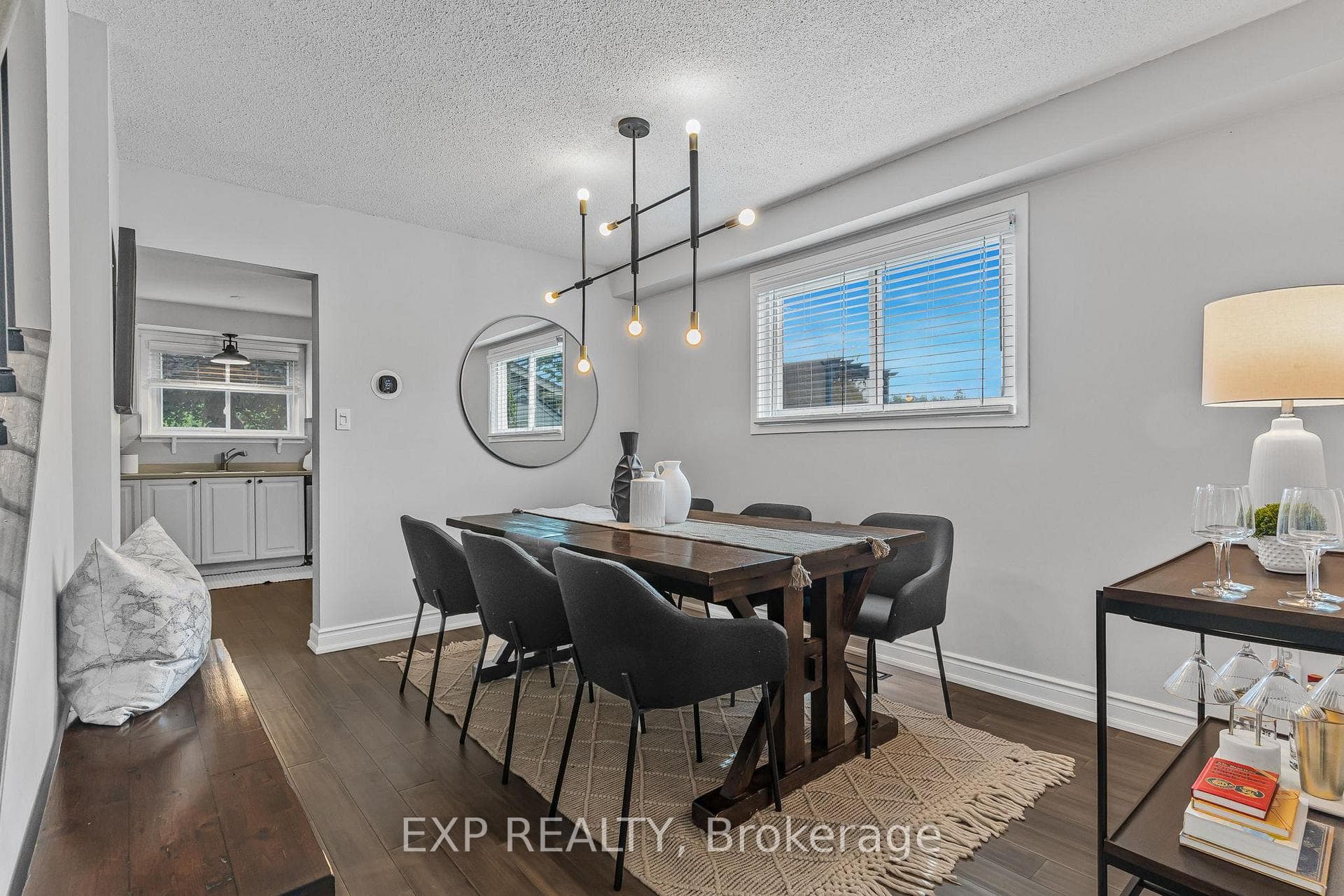 3020 Oka Road photo 8