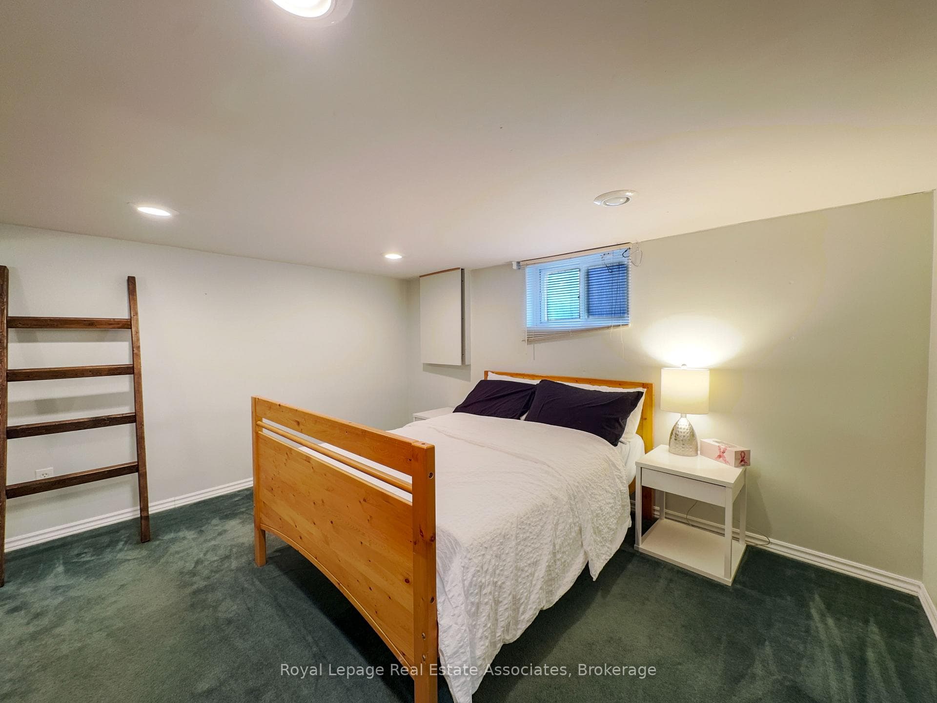 181 East 13th Street photo 21