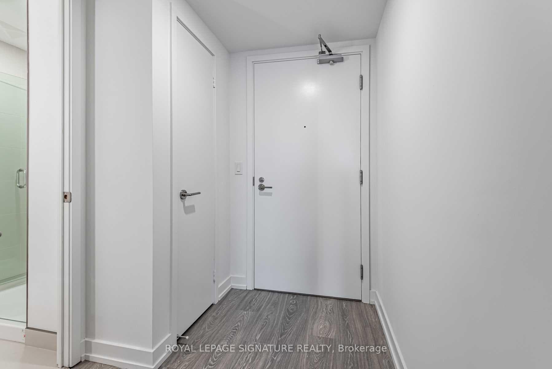19 Western Battery Road Unit 3209 photo 3