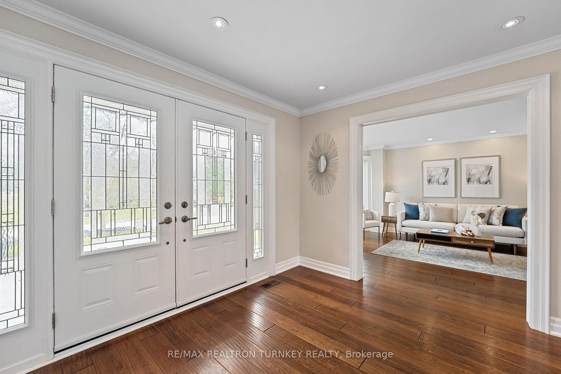 Beautifully renovated 4-bedroom home