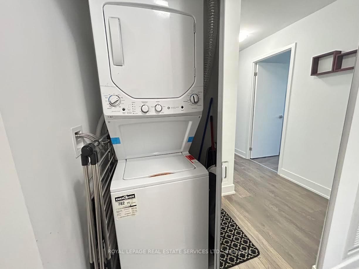297 Oak Walk Drive Unit 1604 photo 11