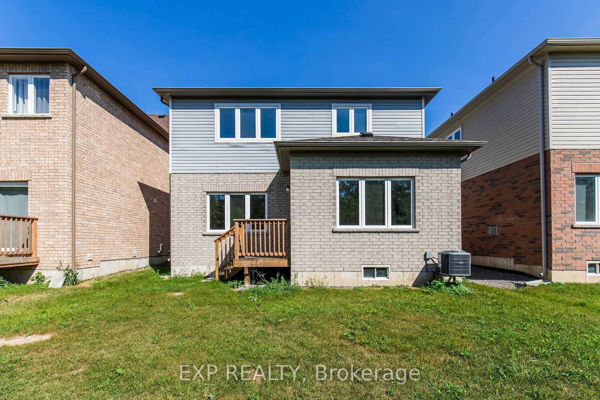 103 TUMBLEWOOD Place photo 19