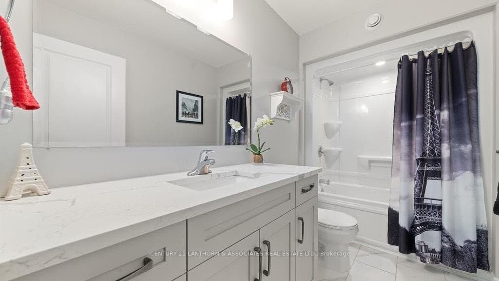 51 Dewal Place photo 13