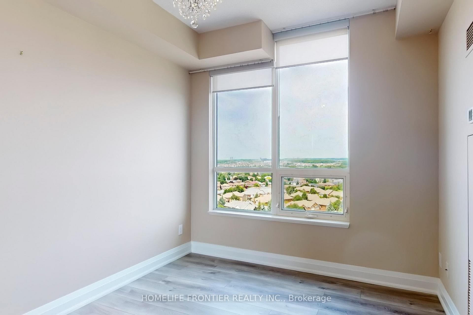 30 North Park Road Unit 1602 photo 17