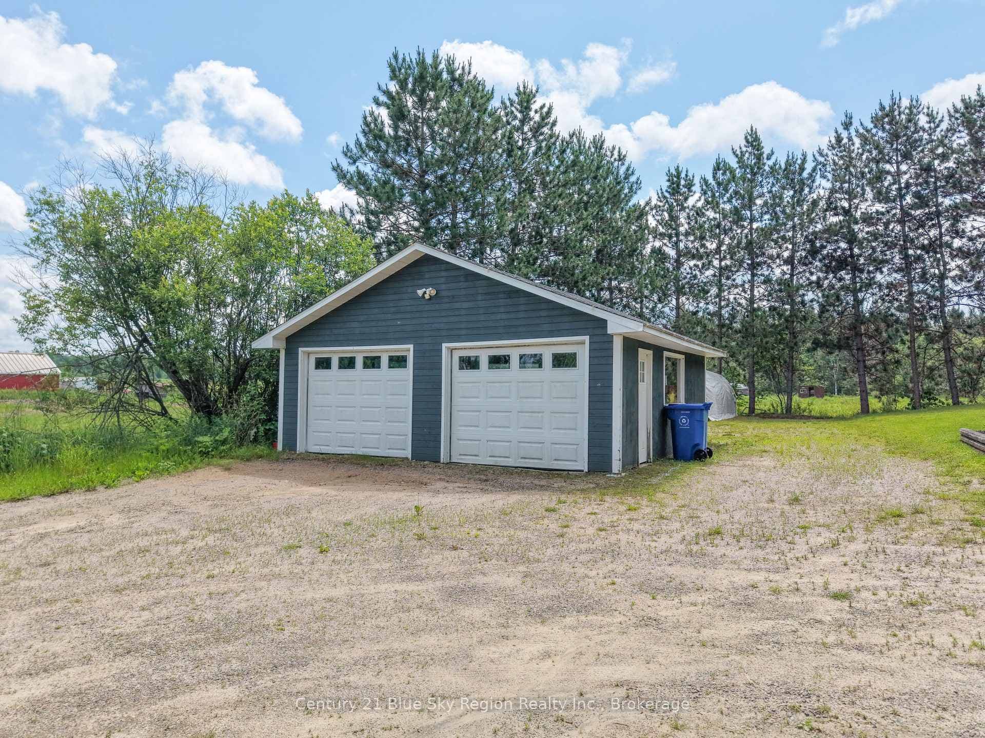 128 Hurtubise Road photo 6