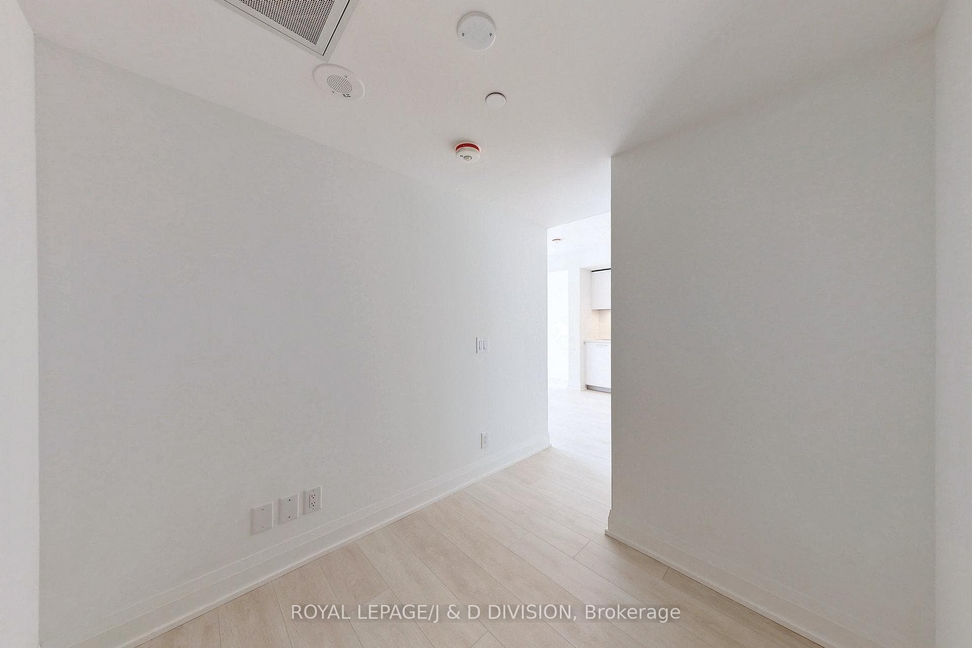 33 Frederick Todd Way Unit 510 photo 17