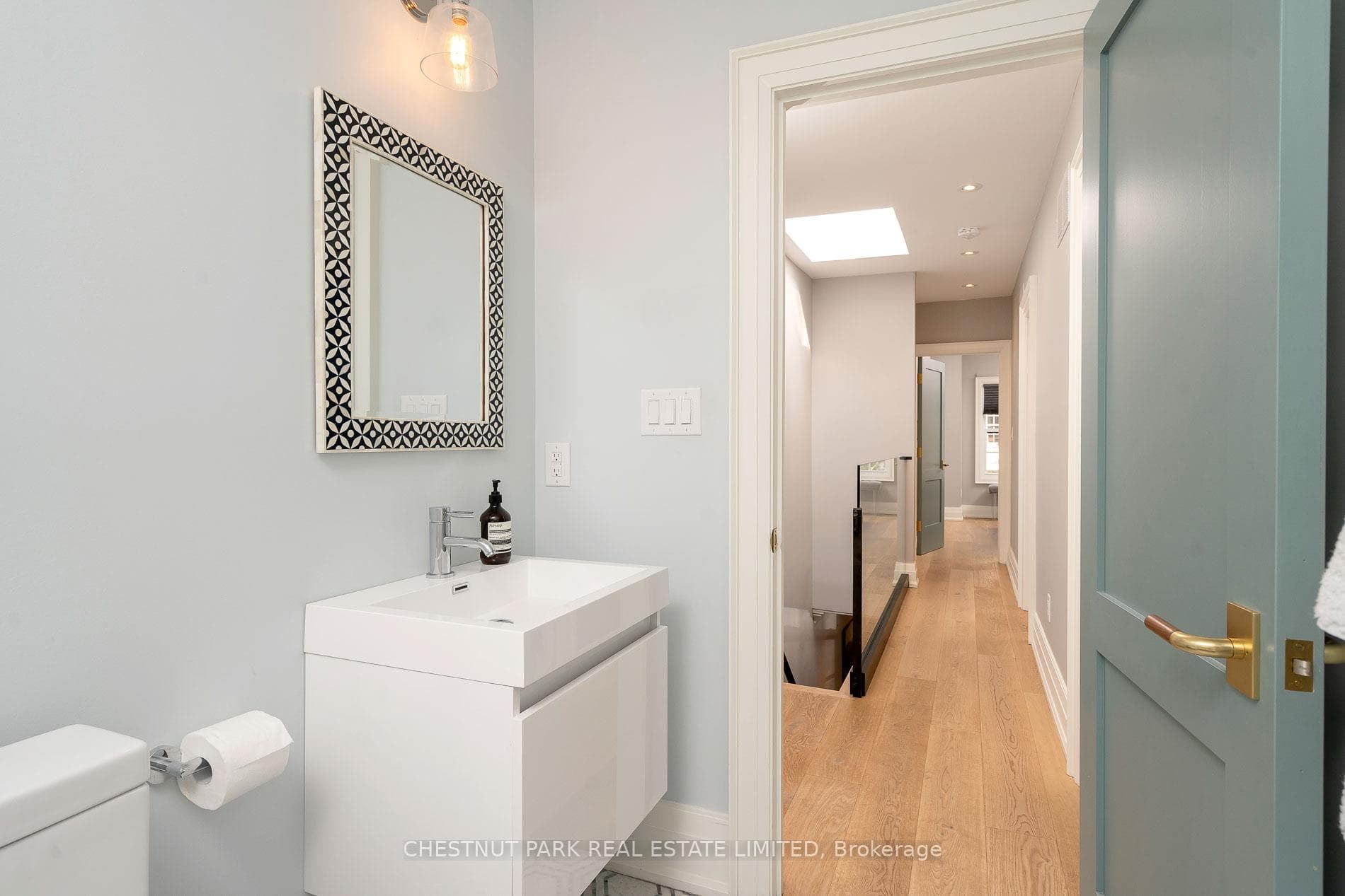 131 Alcorn Avenue photo 34