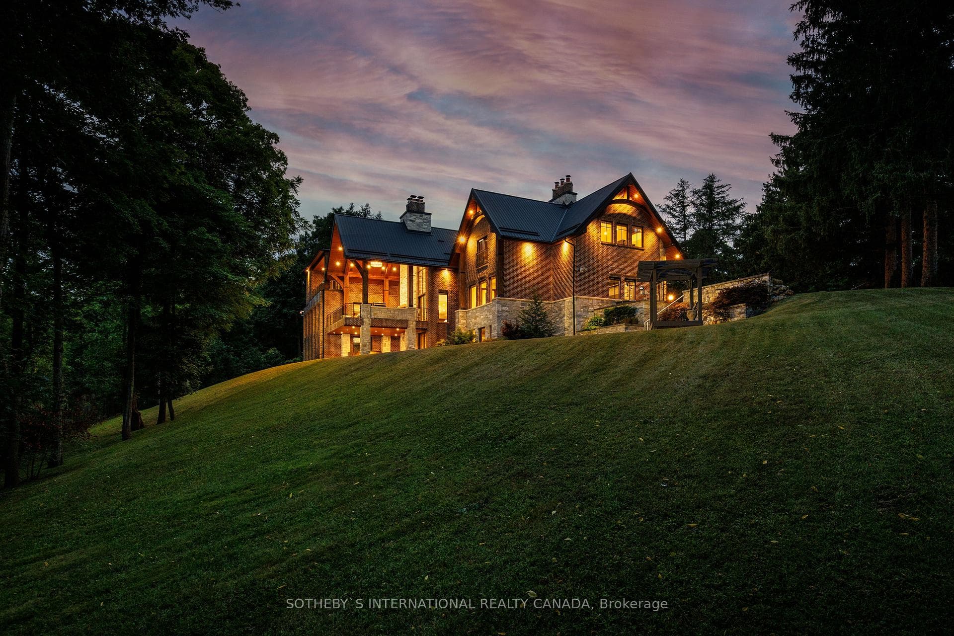 1300 Oak Lane photo 40