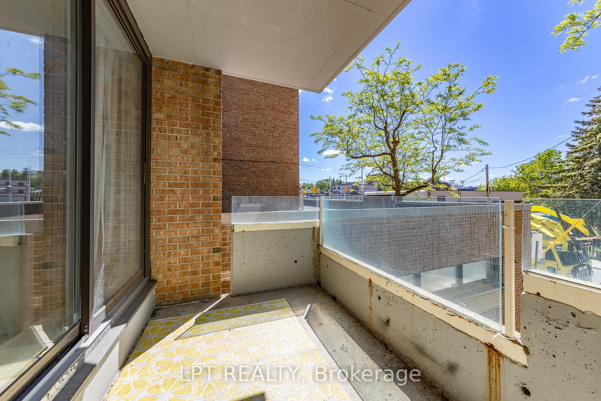 1177 Belanger Avenue Unit 206 photo 24
