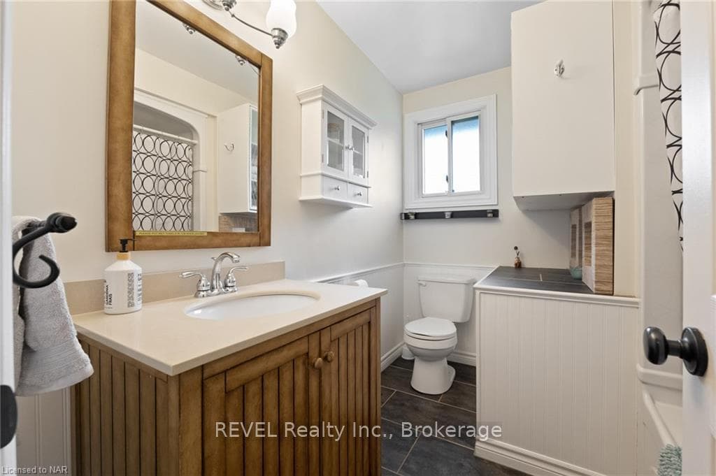 79 CHAMPLAIN Avenue photo 17