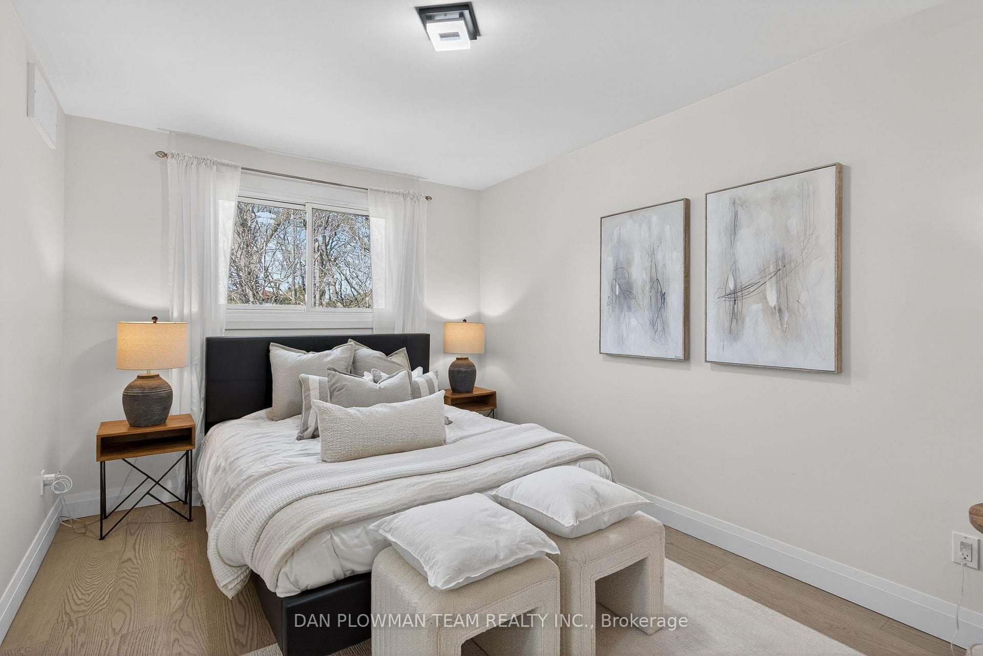 386 Grange Court photo 22