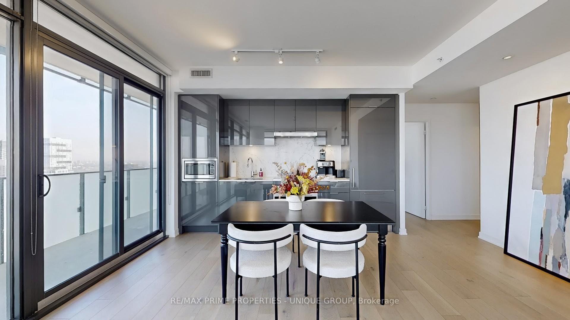 20 Lombard Street Unit 3808 photo 8