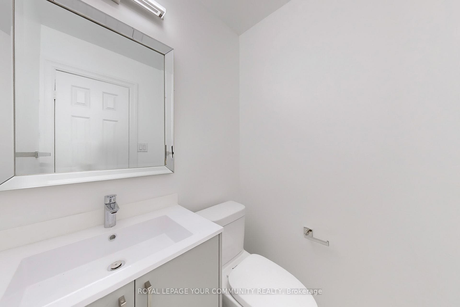 51 Houseman Crescent Unit Main Floor photo 25