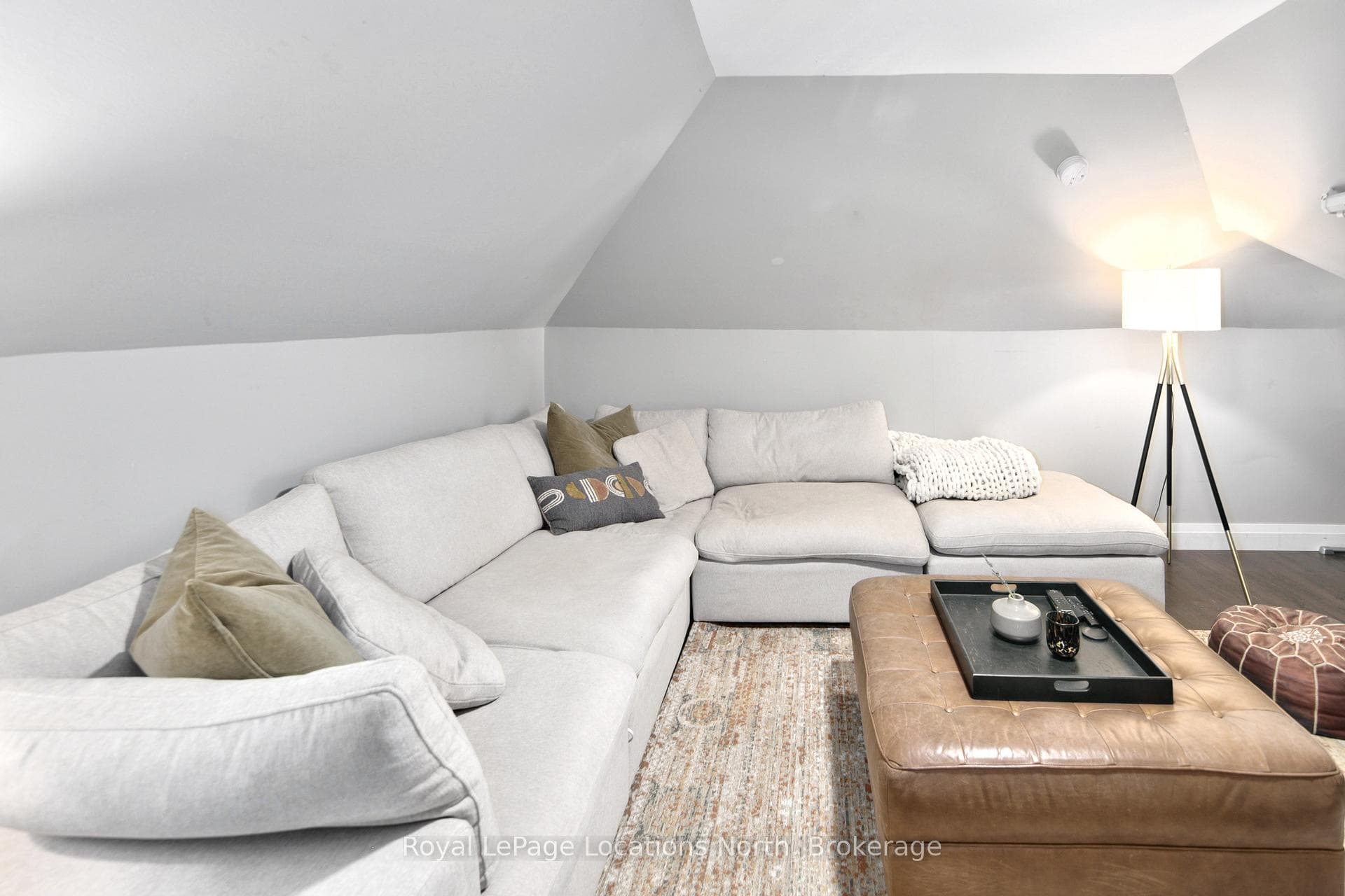 151 Nelson Street photo 23