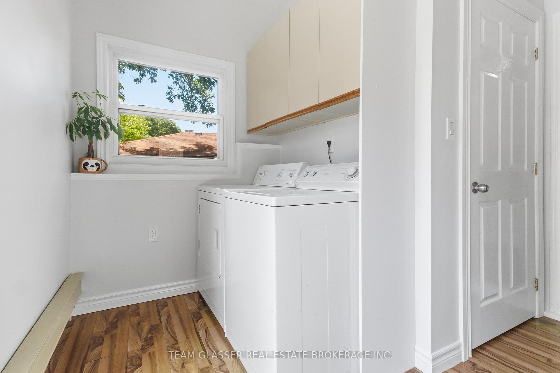 27 DENGATE Crescent photo 20