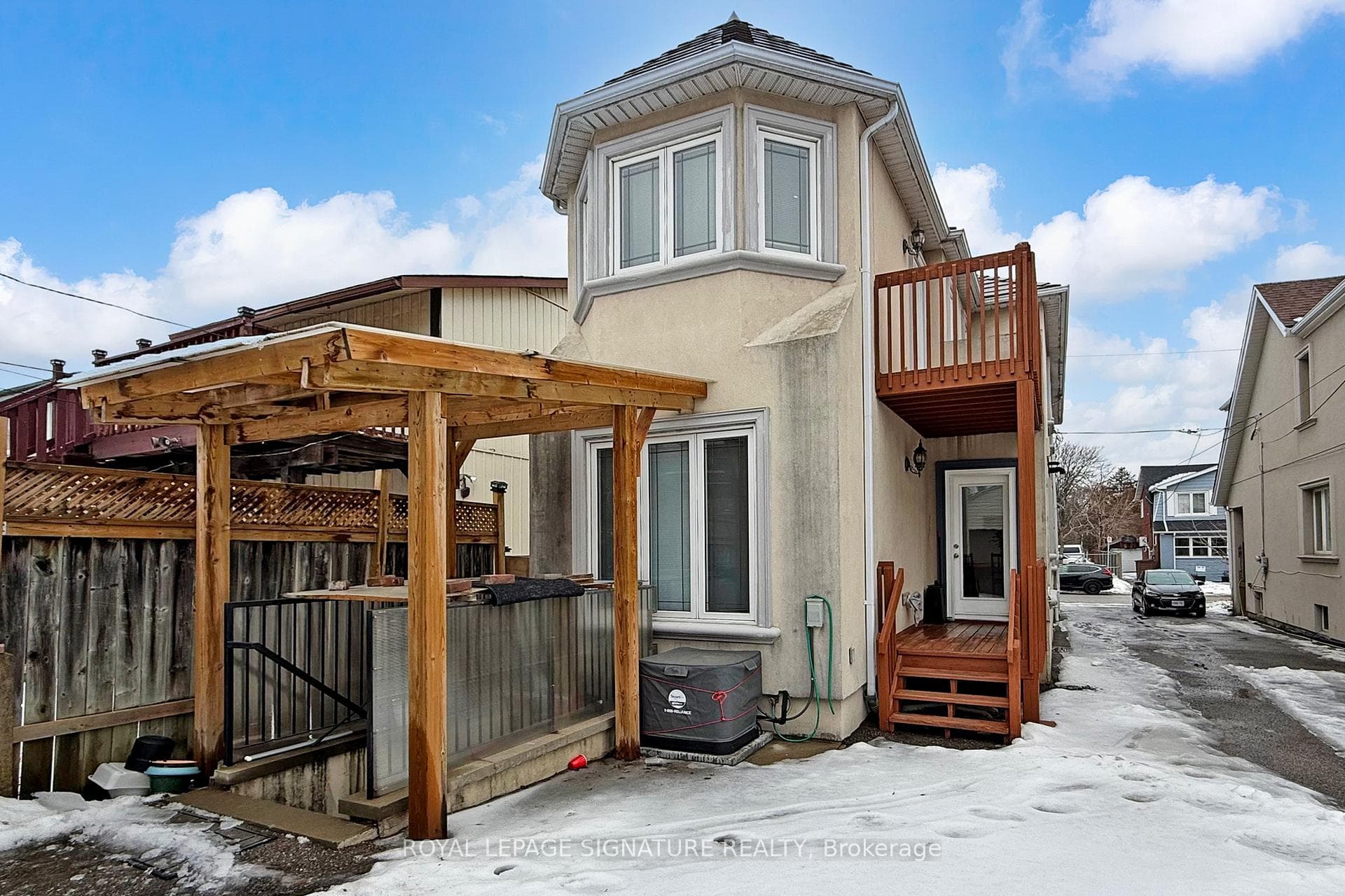 950 Greenwood Avenue photo 34