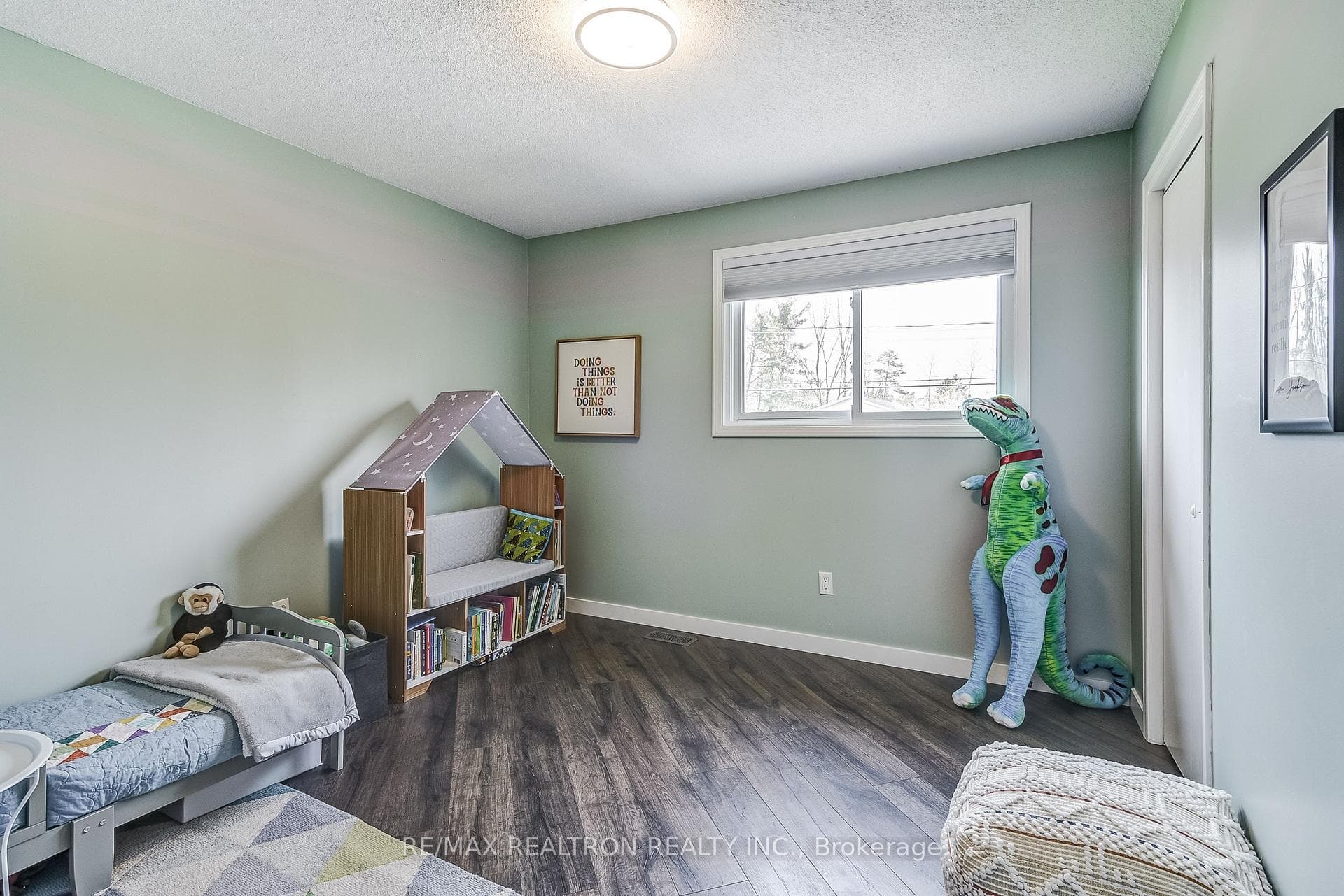 109 Oriole Drive photo 17