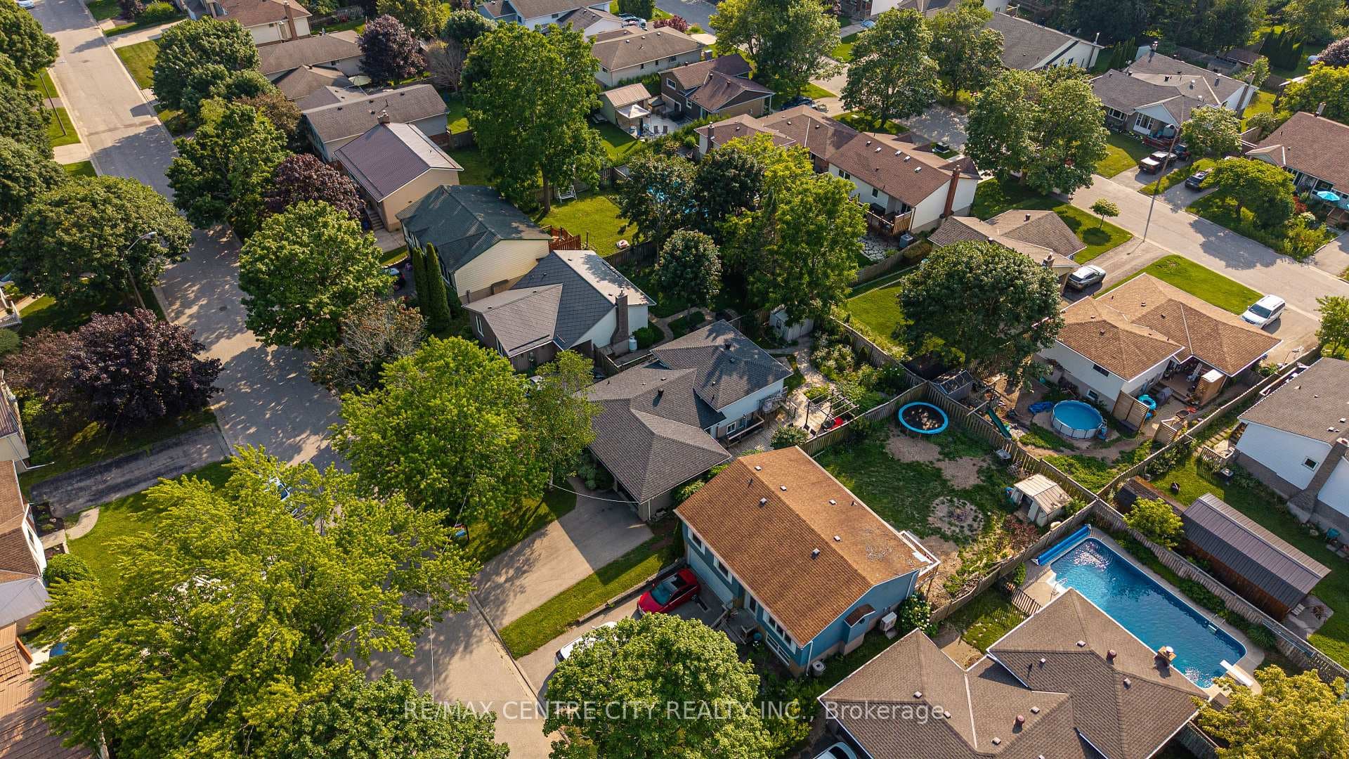 684 Macyoung Drive photo 31