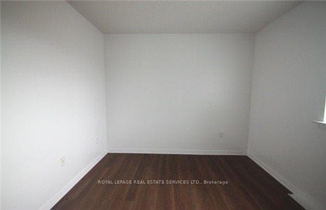 4005 Don Mills Road Unit 345 photo 9