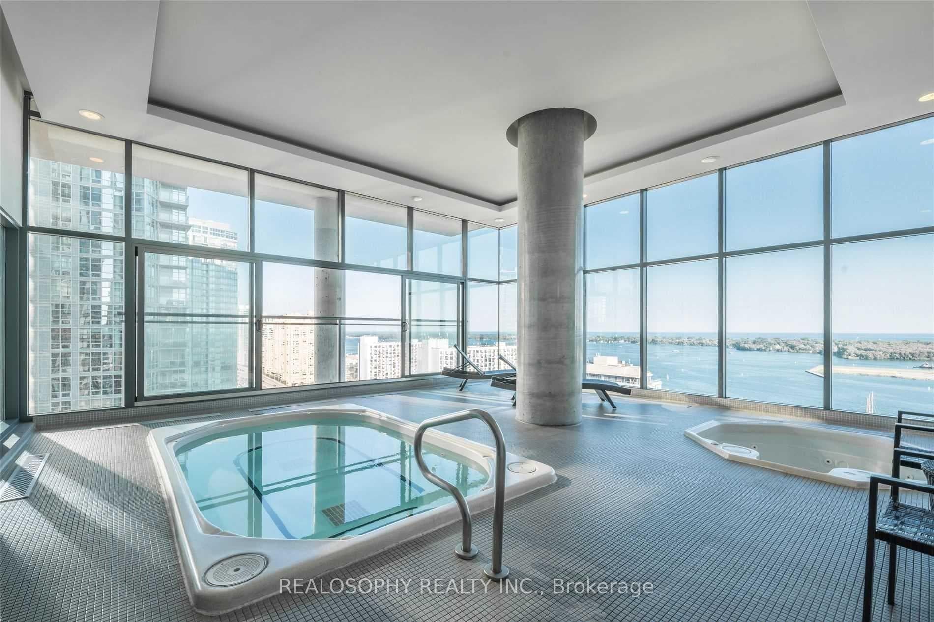 15 Fort York Boulevard Unit 3501 photo 15