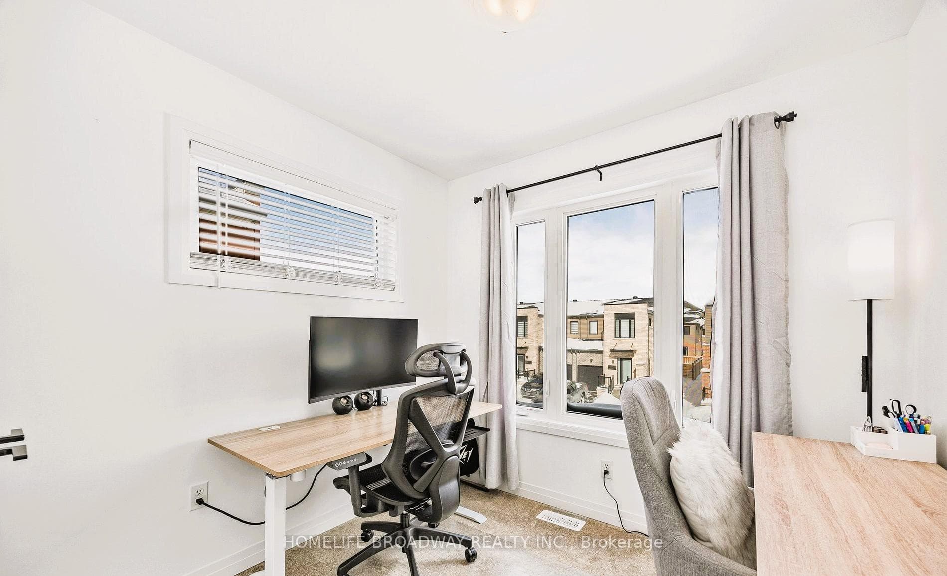 9 Haven Lane photo 16