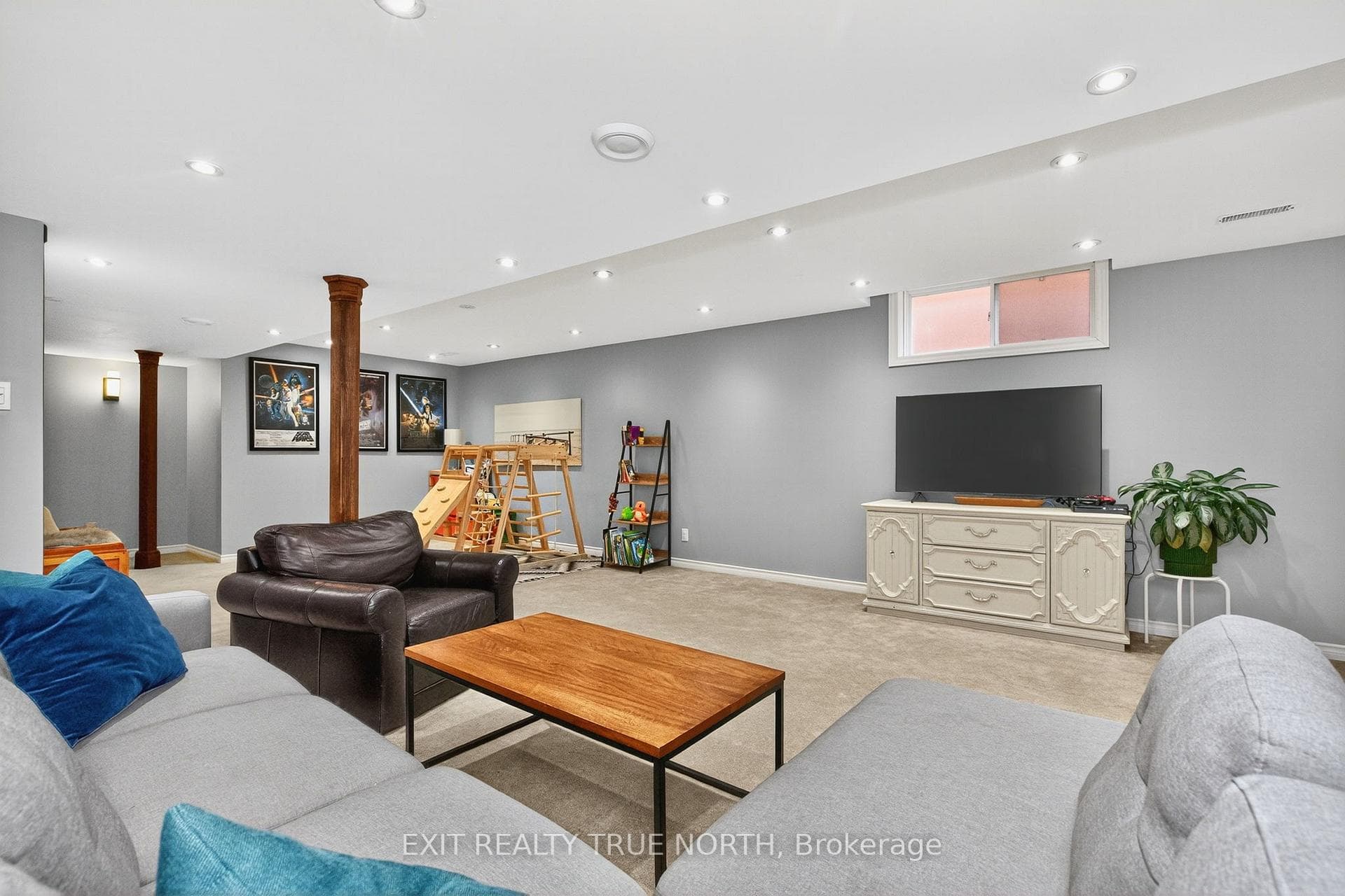 59 Edwards Drive photo 31