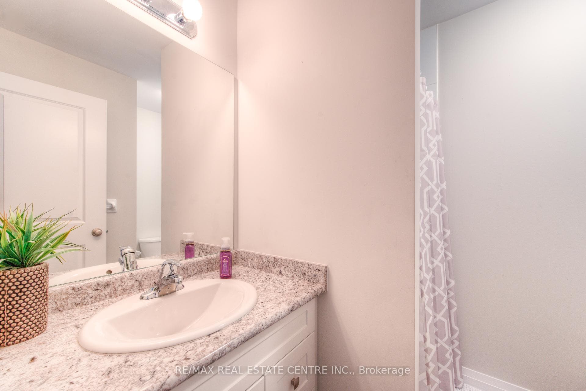 24 Morrison Road Unit C7 photo 7