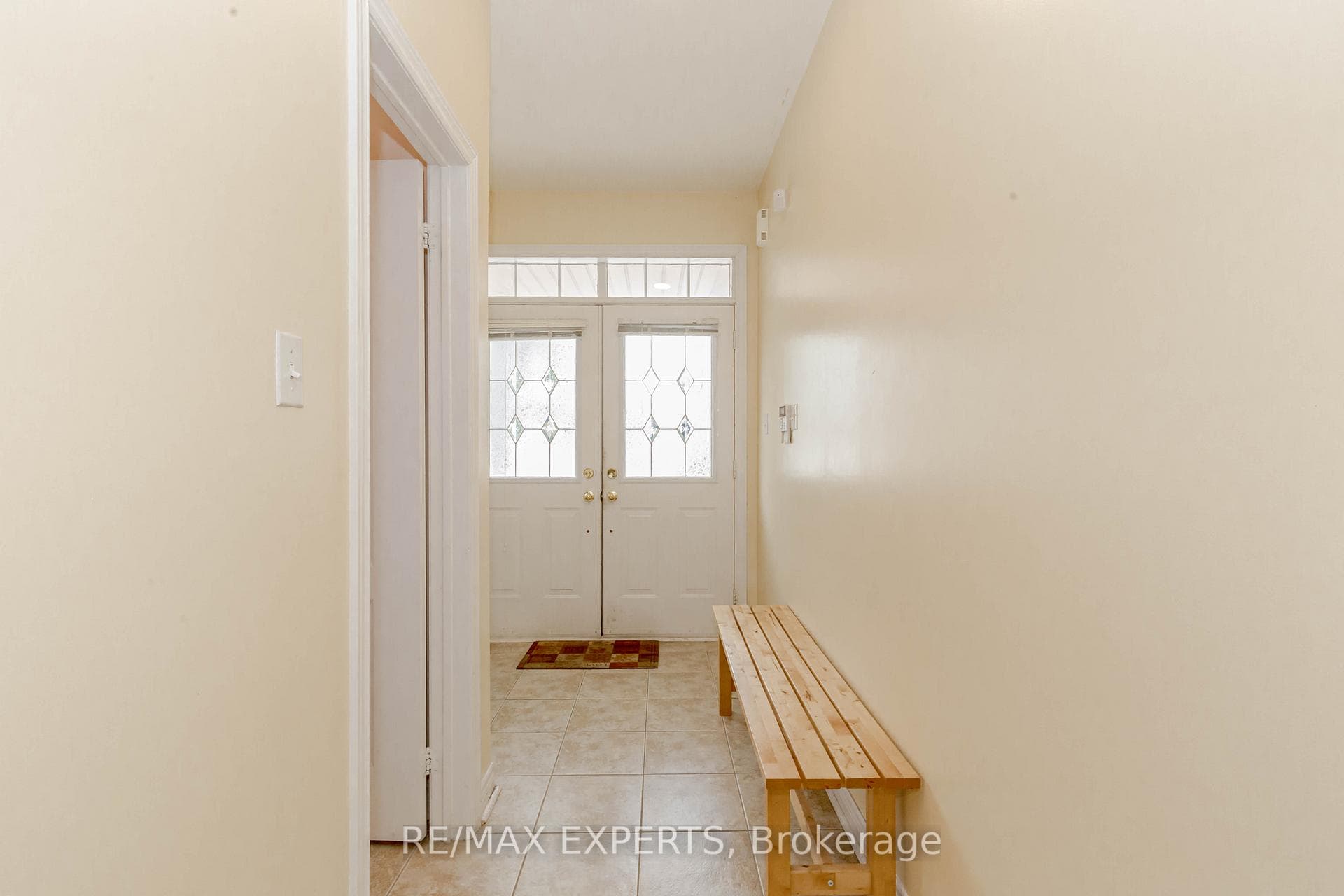 54 Arco Circle photo 2