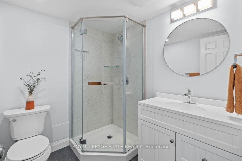 241 Limeridge Road Unit 4 photo 30