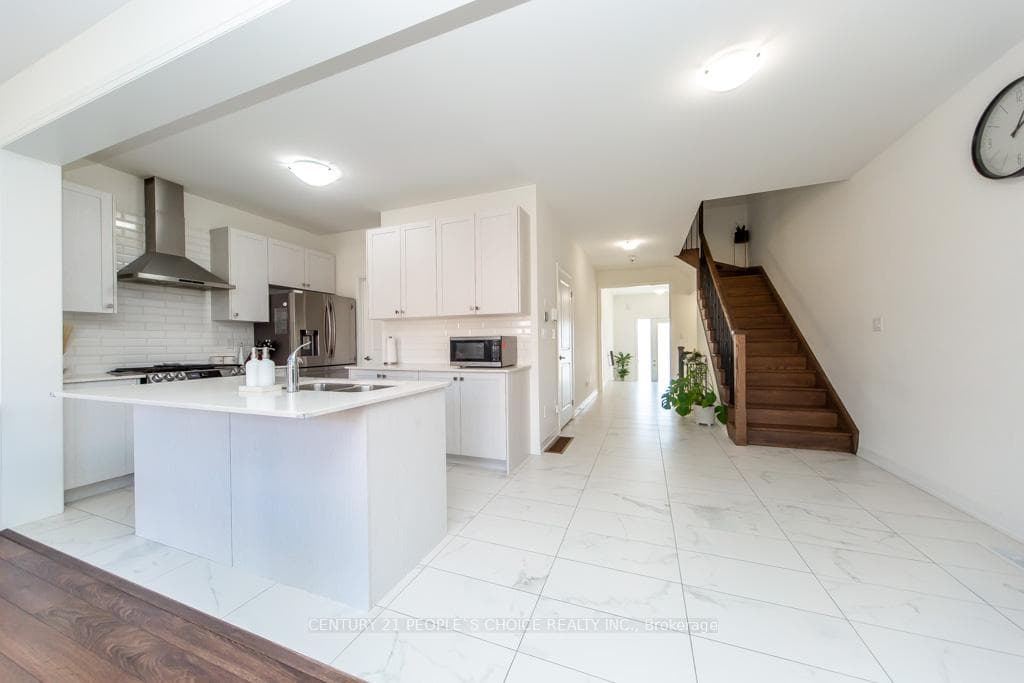 162 Ogston Crescent photo 20