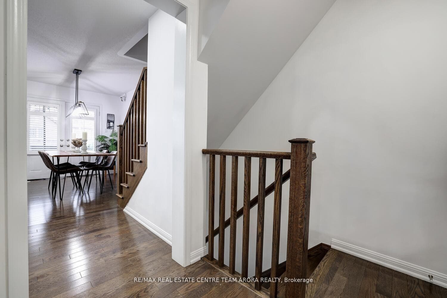 19 Reichert Court photo 5