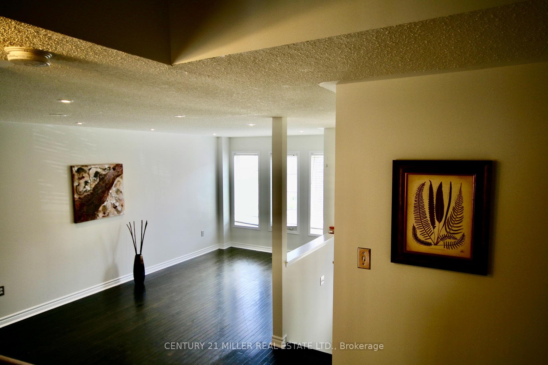 5530 Glen Erin Drive Unit 140 photo 6