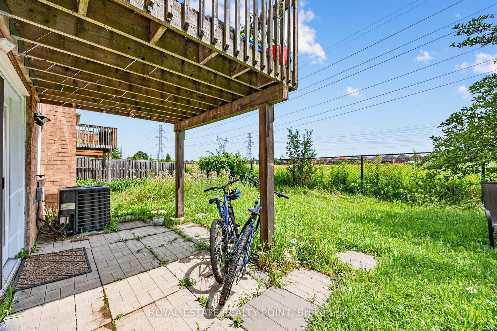 141 Raponi Circle photo 34