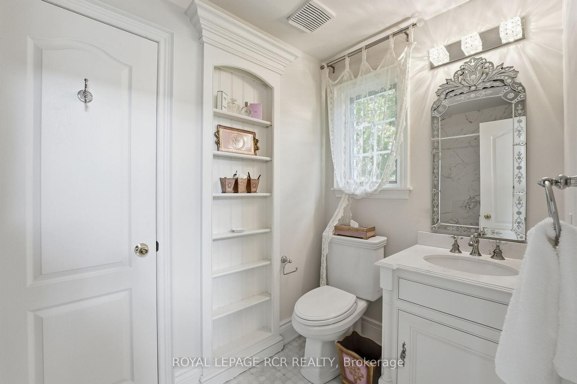193 Sherwood Place photo 31