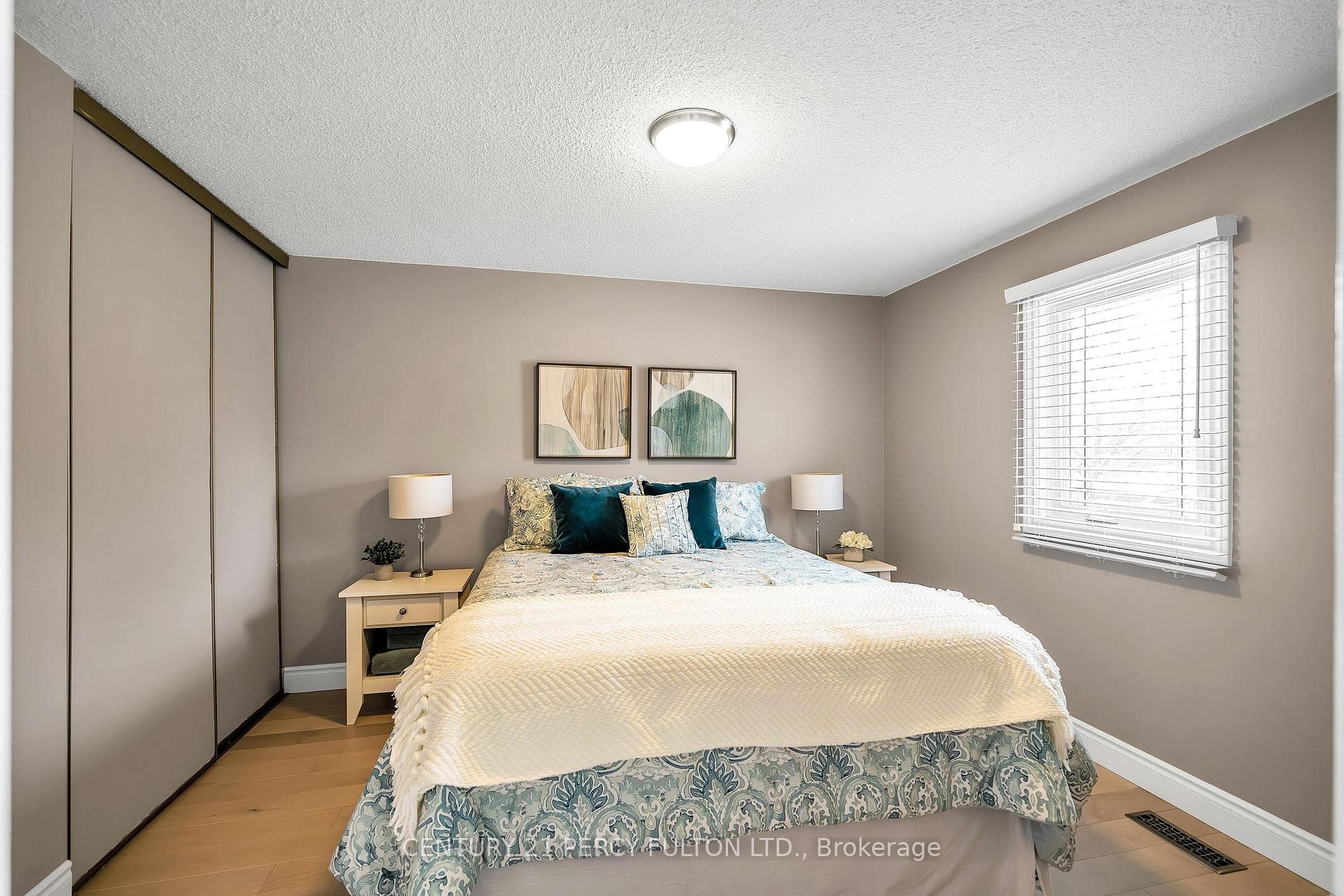 19 Riverwood Street photo 34