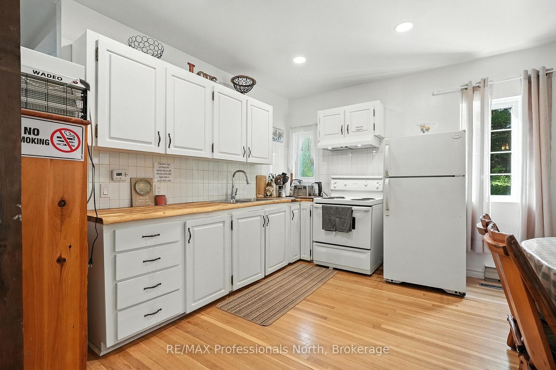 905 Starratt Road photo 5