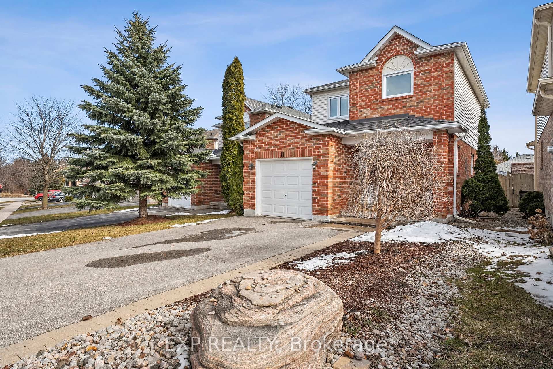 11 Bates Court photo 23