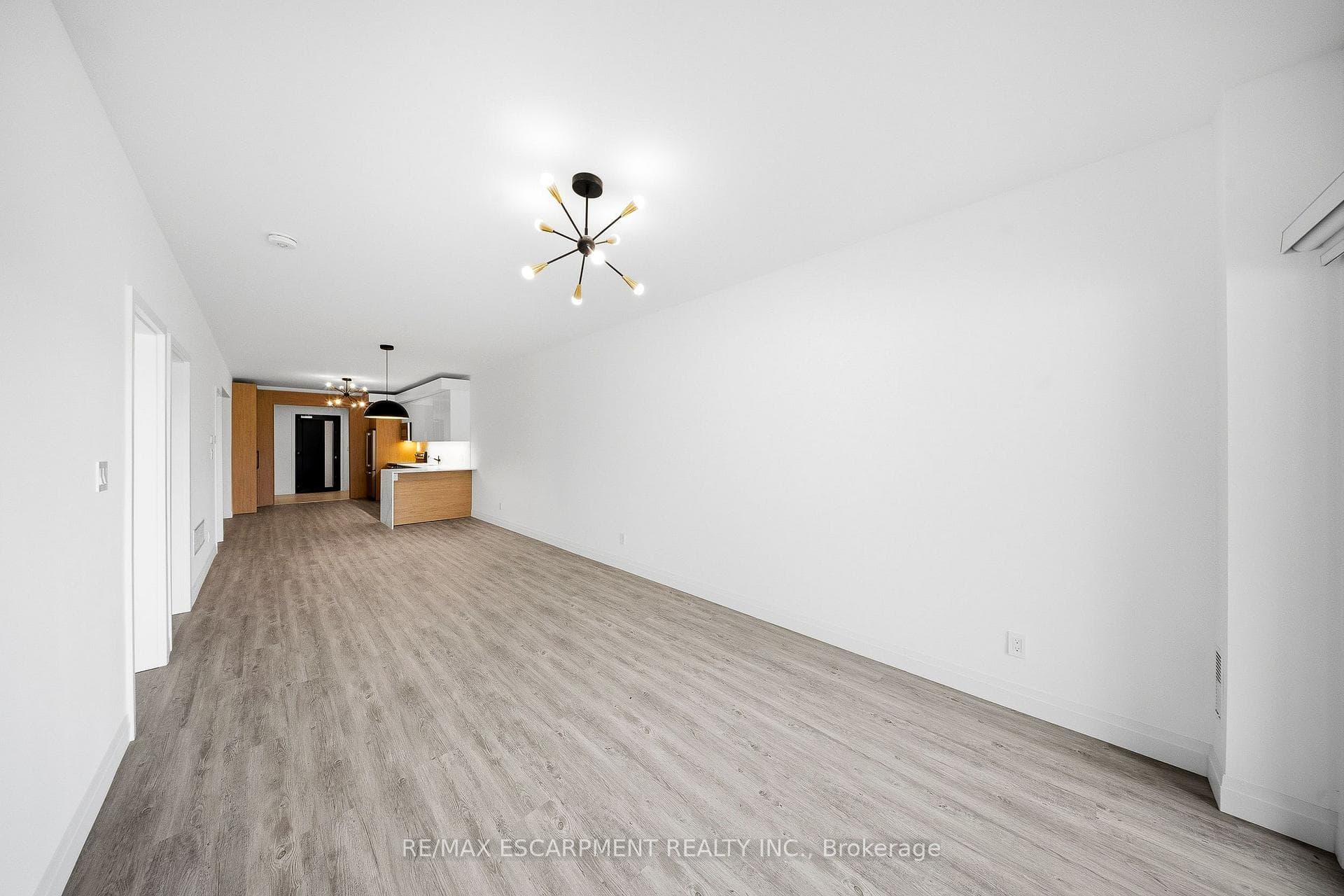 33 Horizon Lane Unit 2 photo 11