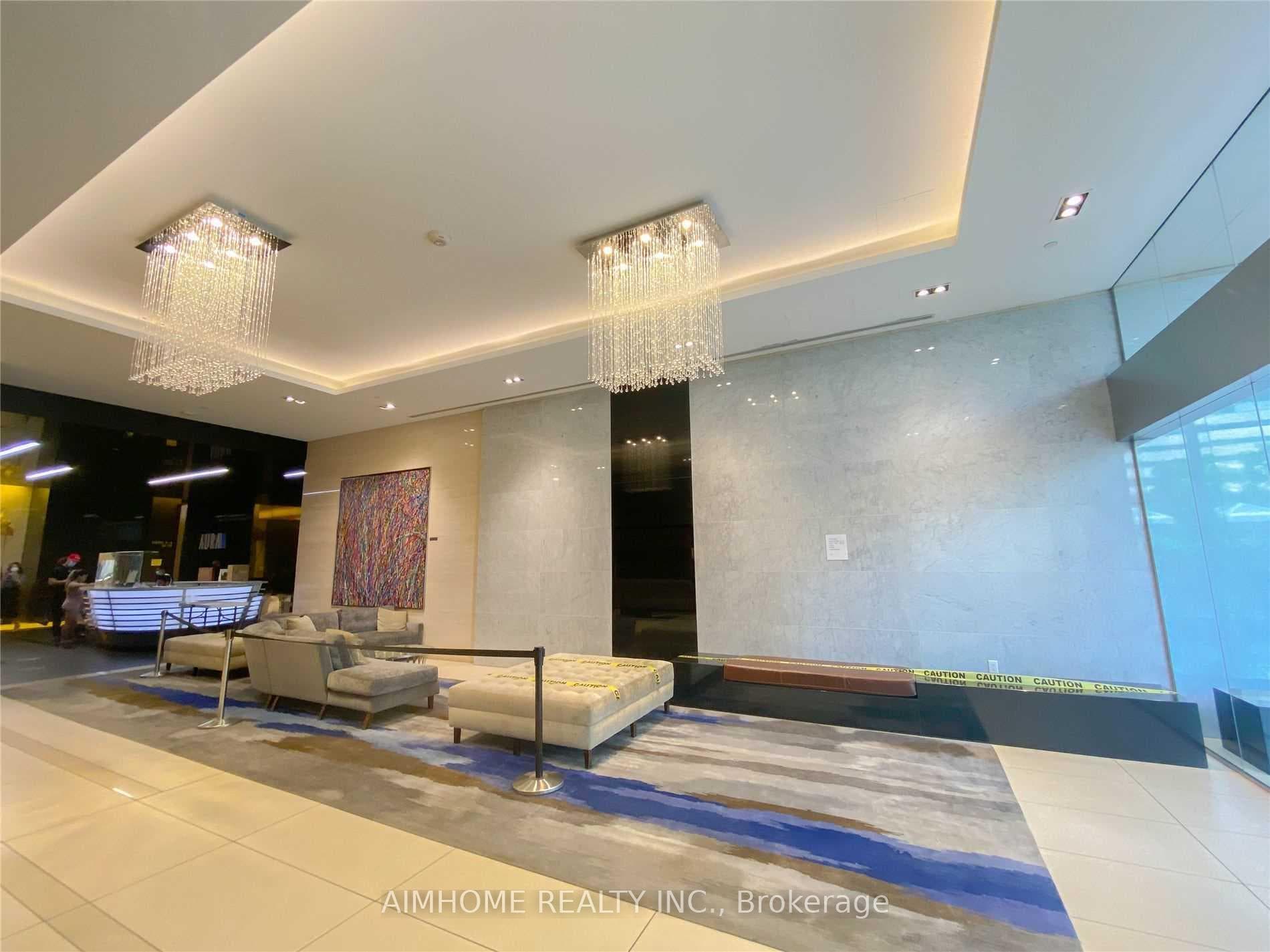 388 Yonge Street Unit 6304 photo 20