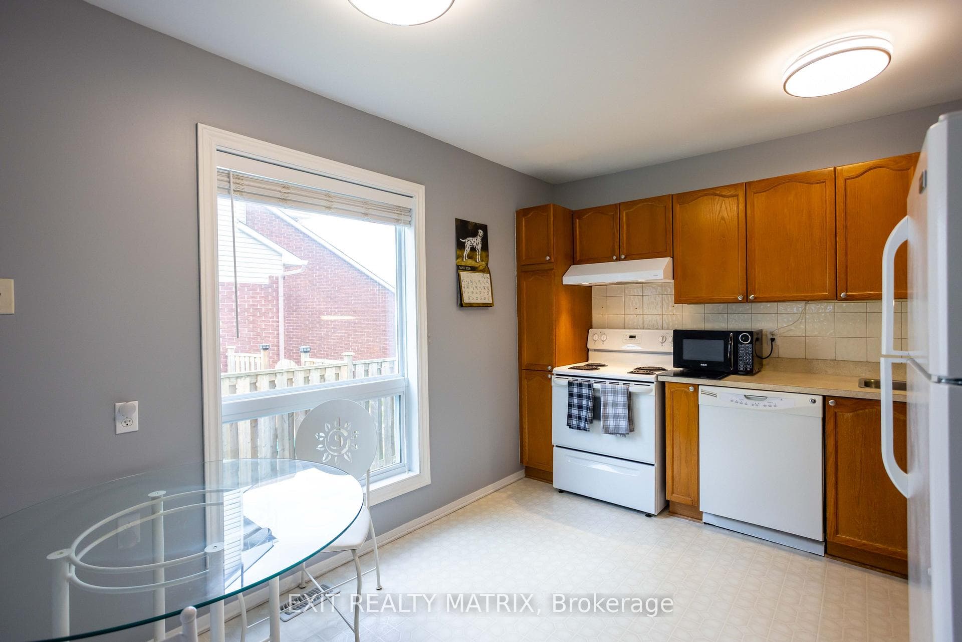 1521 Briarfield Crescent photo 11