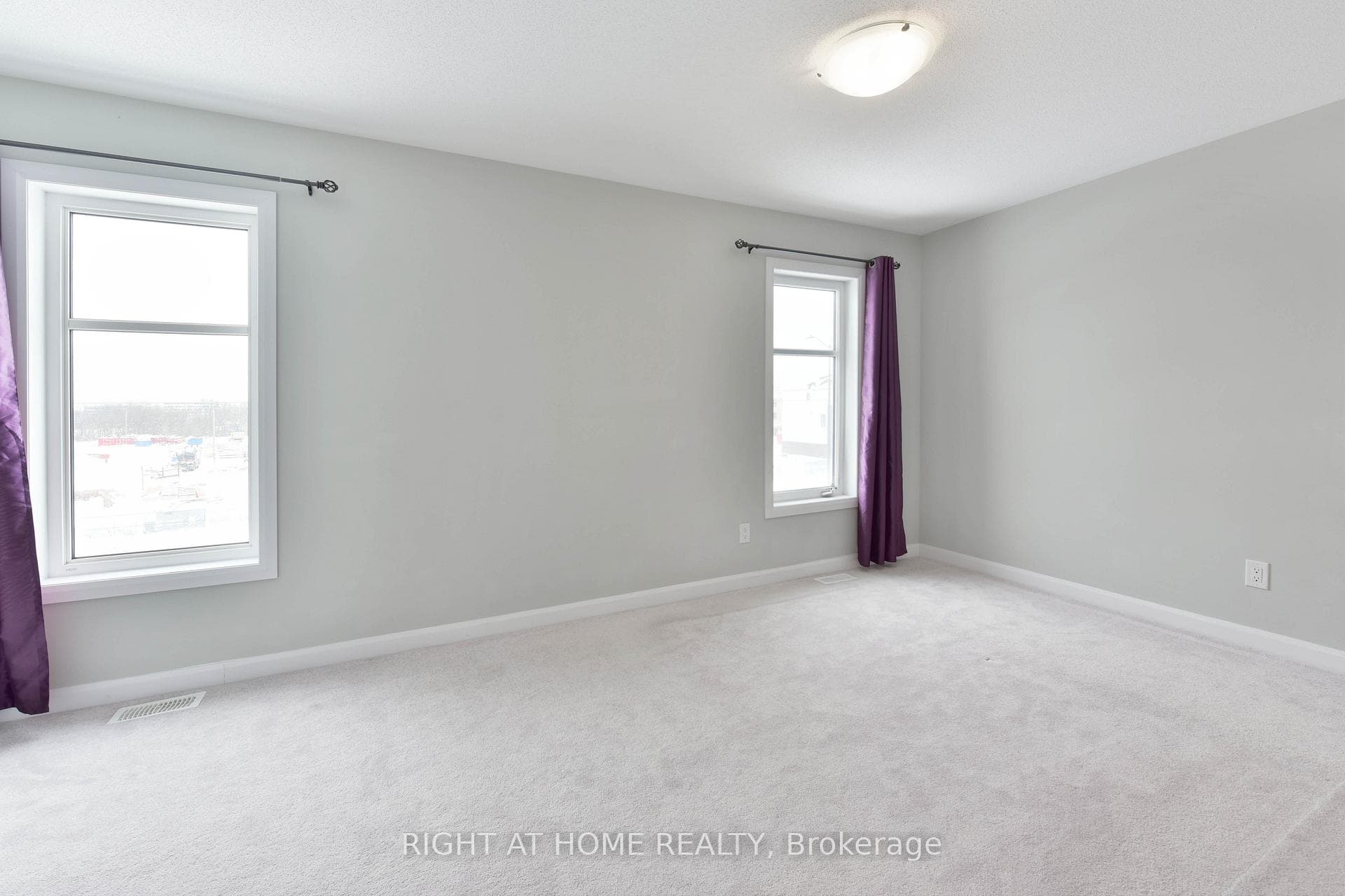 1109 SPEEDVALE Court photo 16