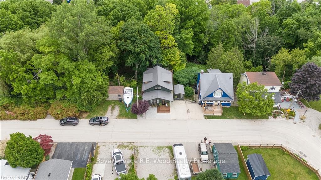 411 TOWER HEIGHTS Drive photo 4