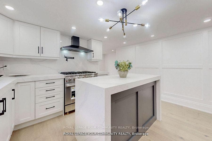 20 Mitchell Avenue photo 11